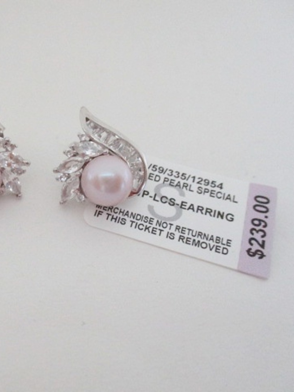 BELLE DE MER - Blush Cultured Freshwater Pearl Stud Earrings in Sterling Silver